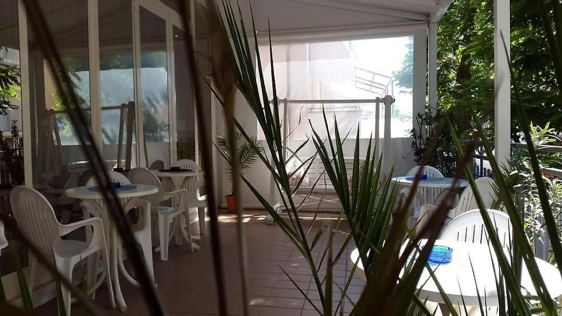 Hotel Nives Rimini 3*,  Italie