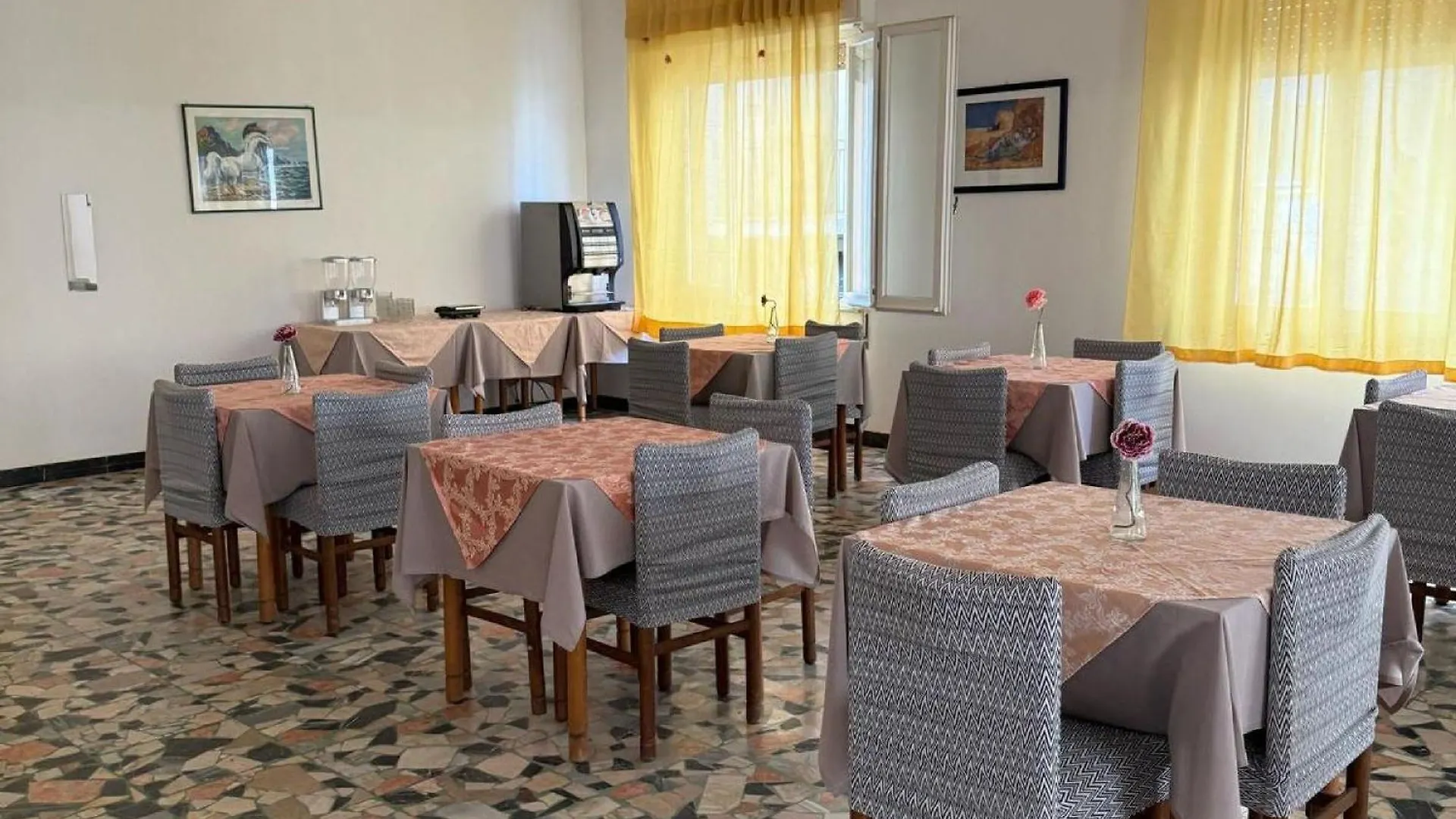***  Hotel Nives Rimini Italy