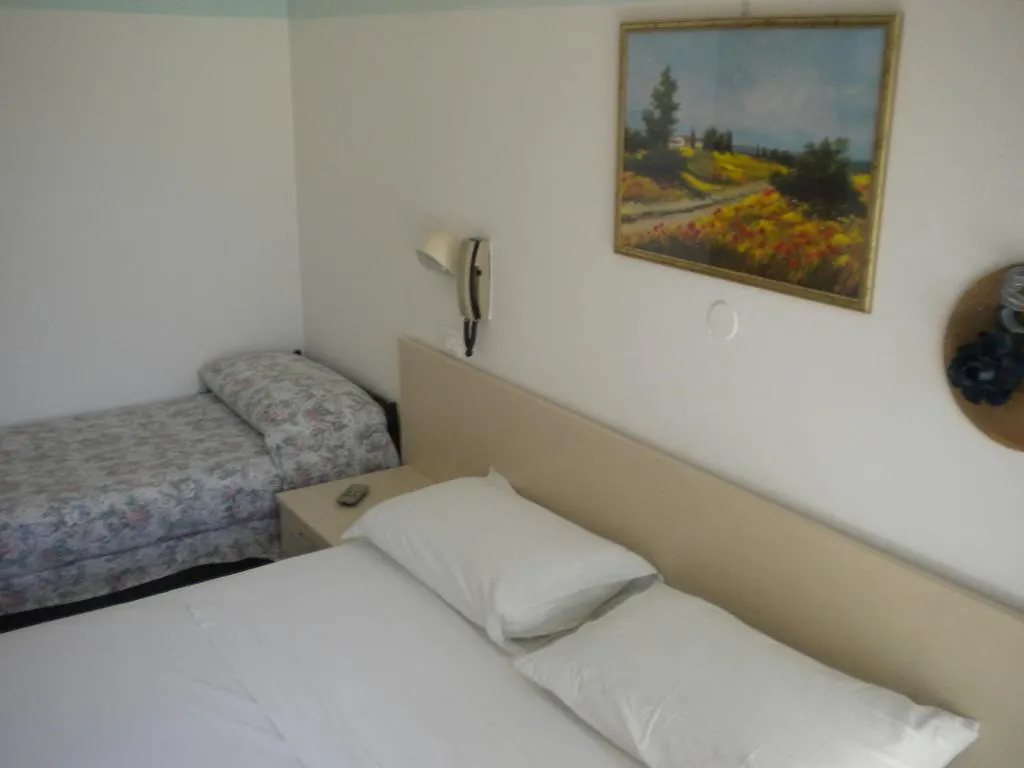 ***  Hotel Nives Rimini Italy