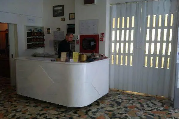 Hotel Nives Rimini 3*,  Italy