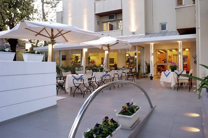 Hotel Nives Rimini